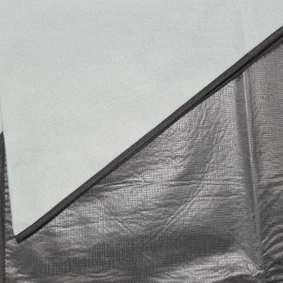 L�hikuva FMT Pop Stop -matosta, harmaa v�ri.