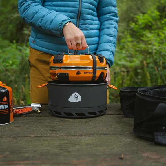 Jetboil Genesis Basecamp System � Isobutane